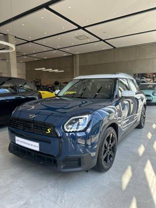 MINI COUNTRYMAN 66,45 KW ELÉTRICO SE EXCLUSIVE ALL4 MINI COUNTRYMAN 66,45 KW ELÉTRICO SE EXCLUSIVE ALL4